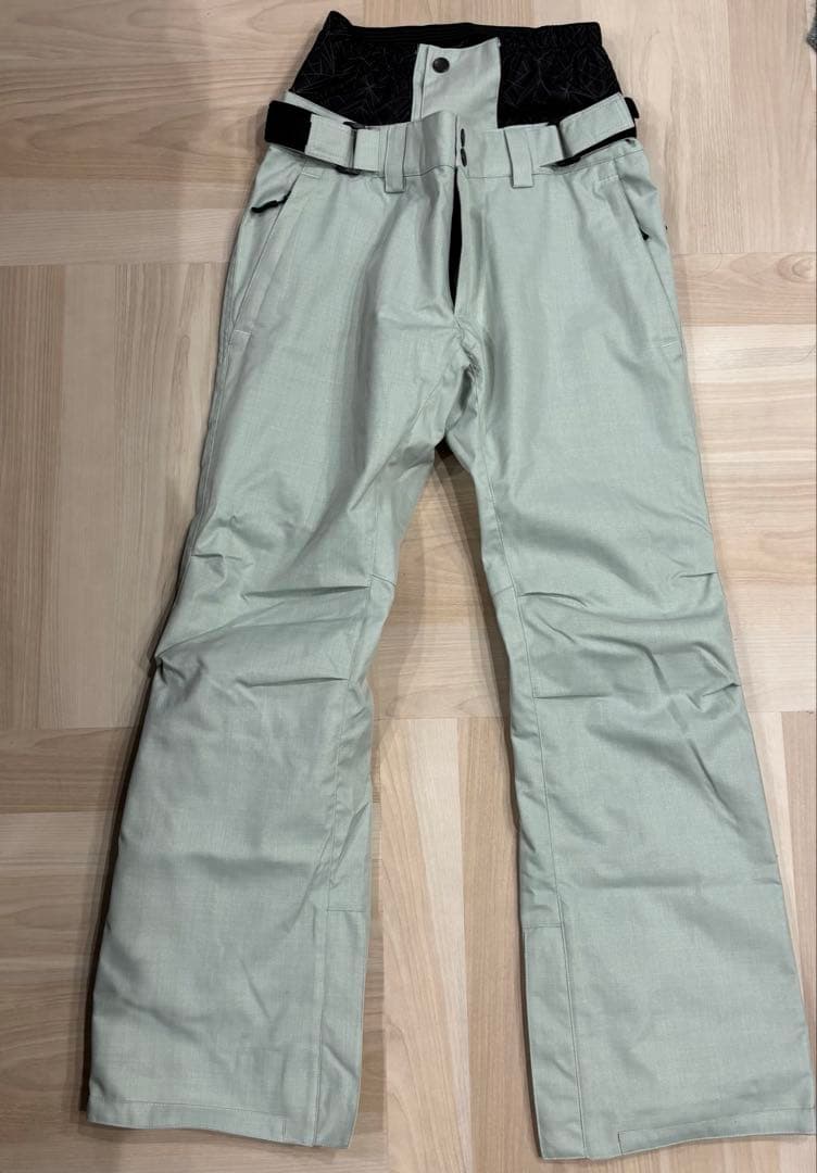 スキーウェア　スノボウェア　上下セット 新品・未使用 【ICEPARDAL】