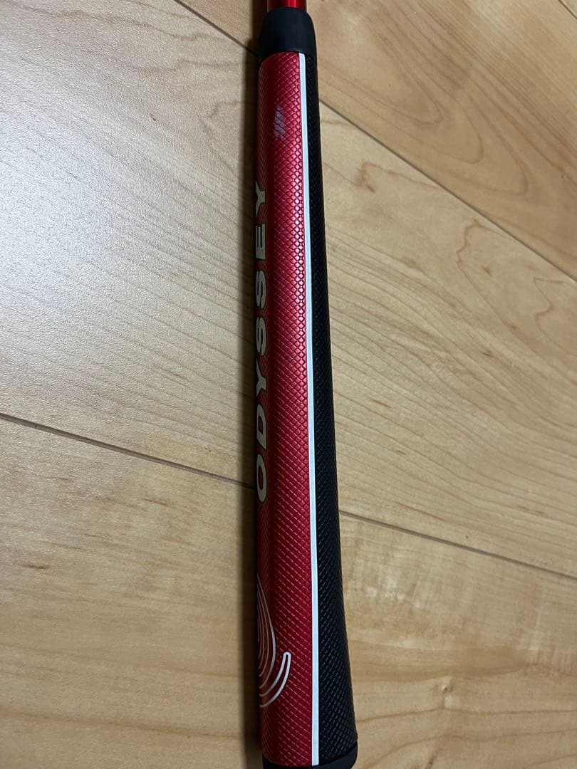 ODYSSEY TRI-BEAM パター レッド