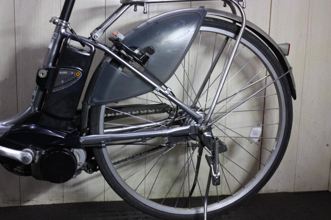 ブリヂストン アシスタベーシック A6B16 8.9AH 26型 SILVER