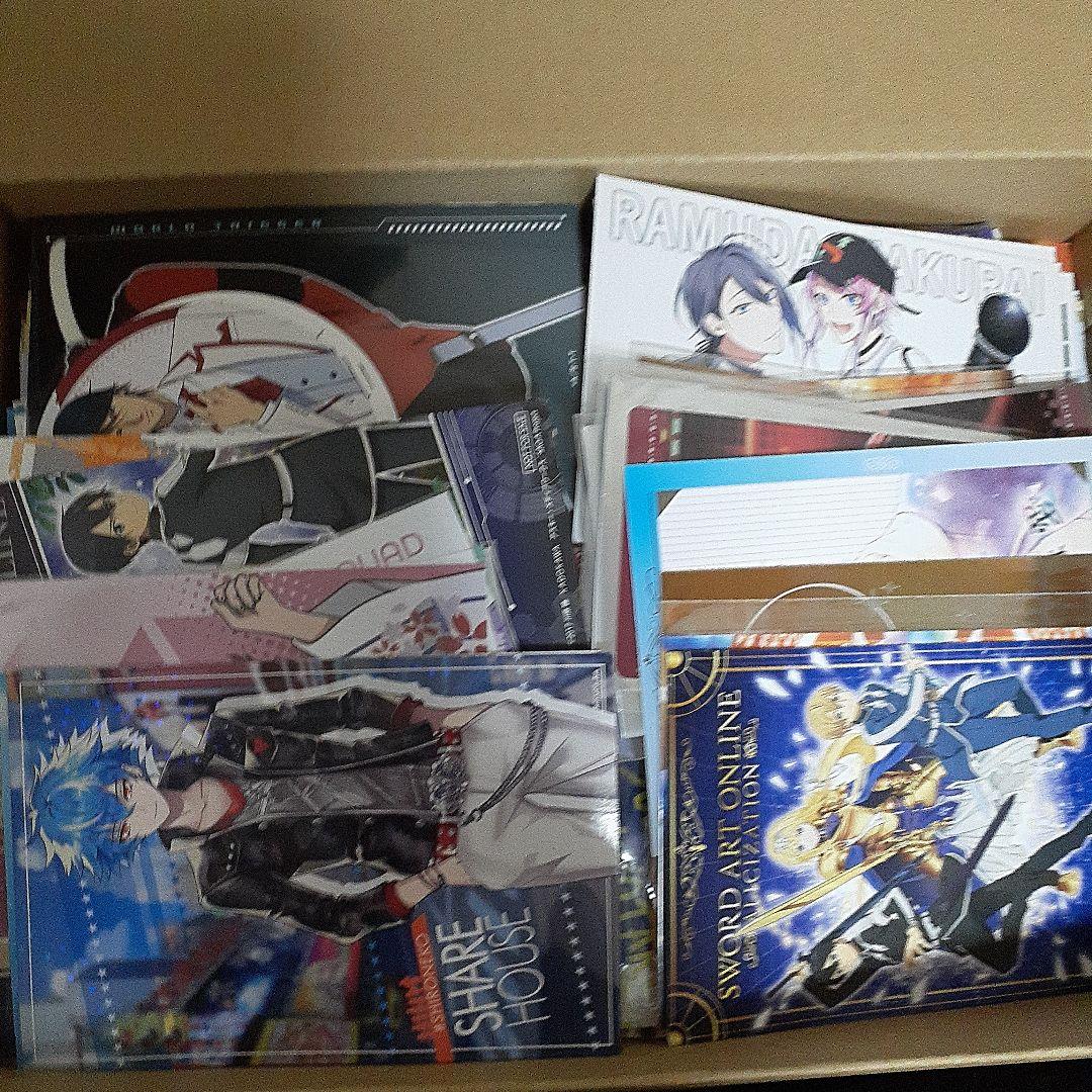 アニメ・マンガ・キャラクター　紙類　紙系　紙雑貨　大量　まとめ売り　3