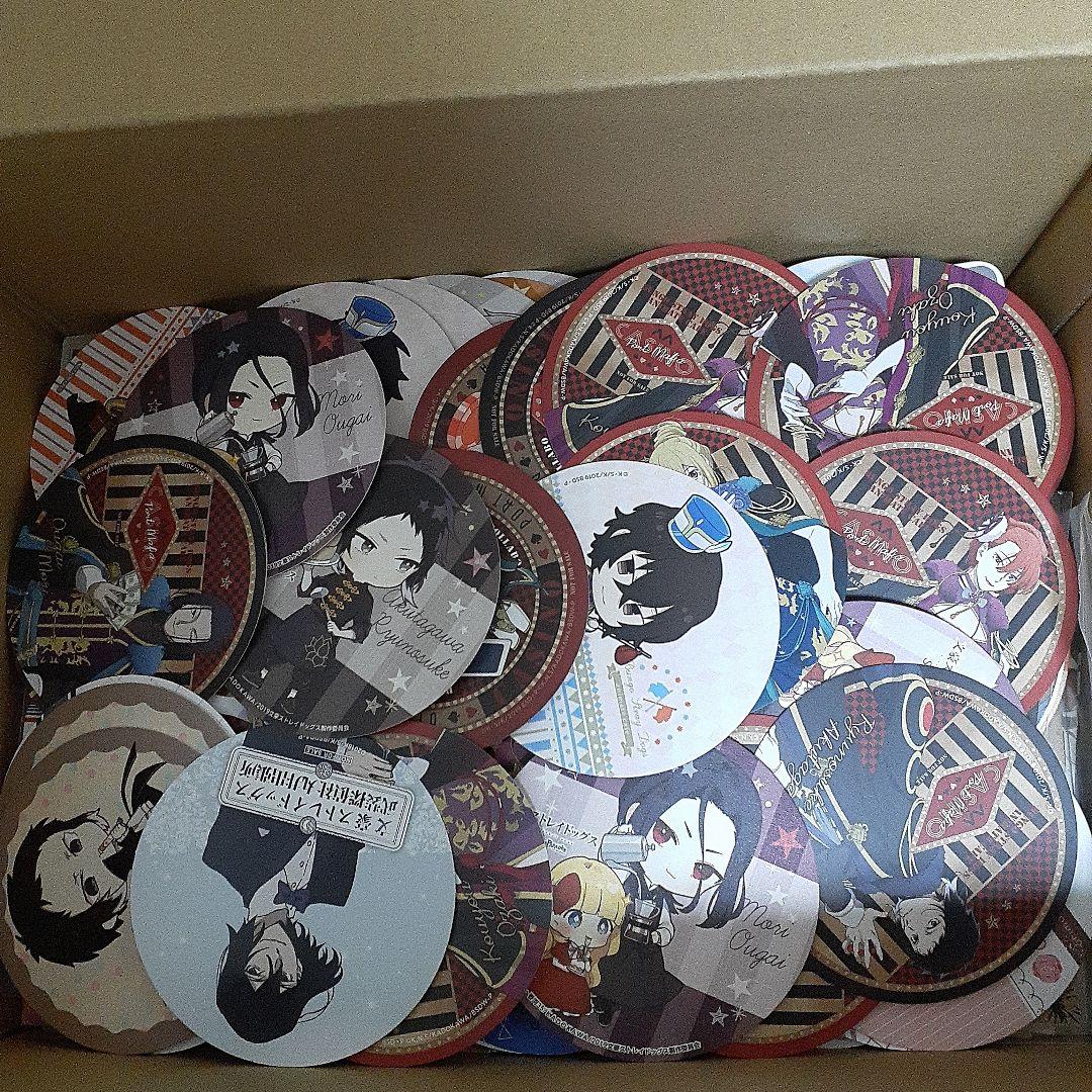 アニメ・マンガ・キャラクター　紙類　紙系　紙雑貨　大量　まとめ売り　3