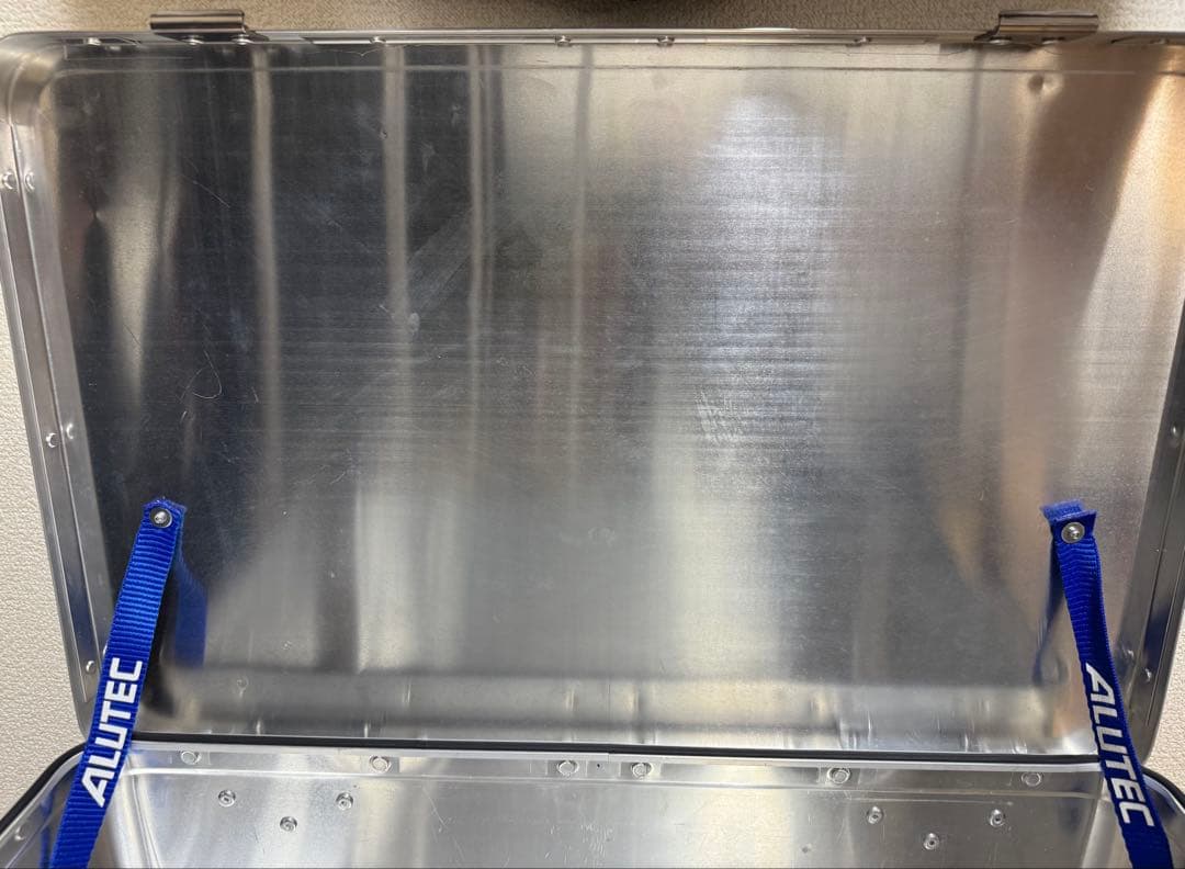 アルテックアルミコンテナ 48L ユニバーサルスタンド