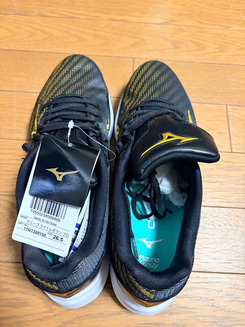 Mizuno ランニングシューズ 26.5cm ブラック/ゴールド