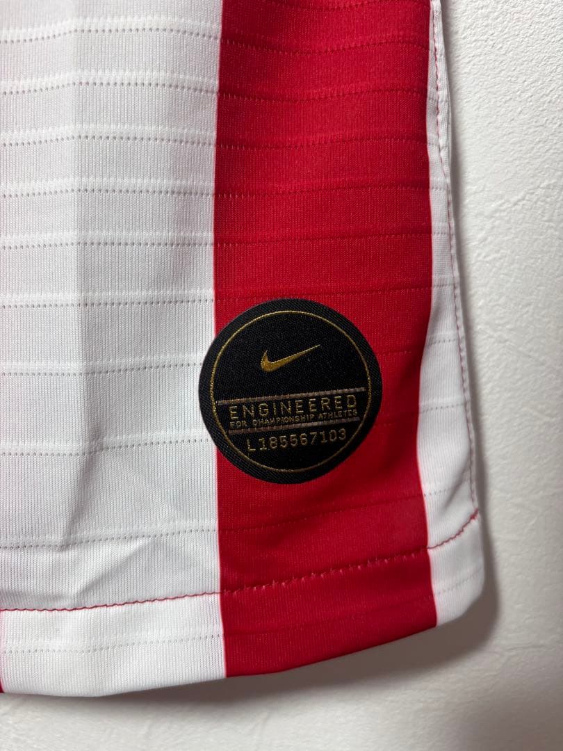 アトレティコ・マドリード RIQUELME 32番シャツ