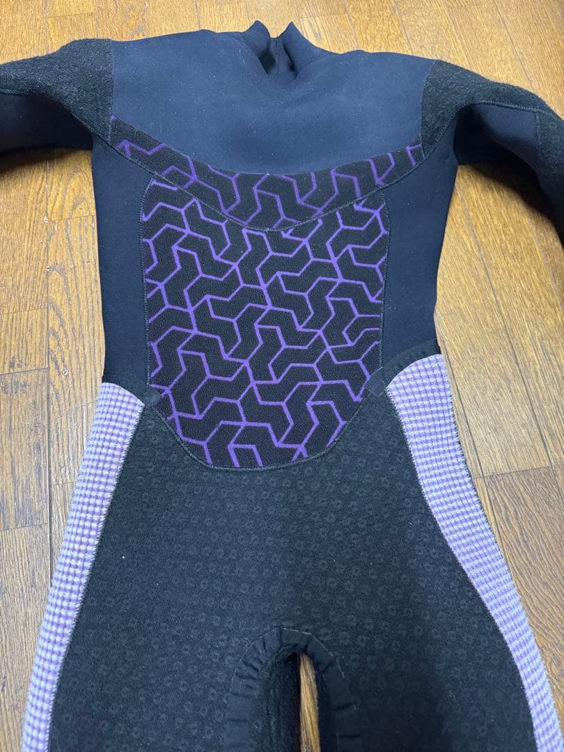 BILLABONG セミドライスーツ 膝パッド付き