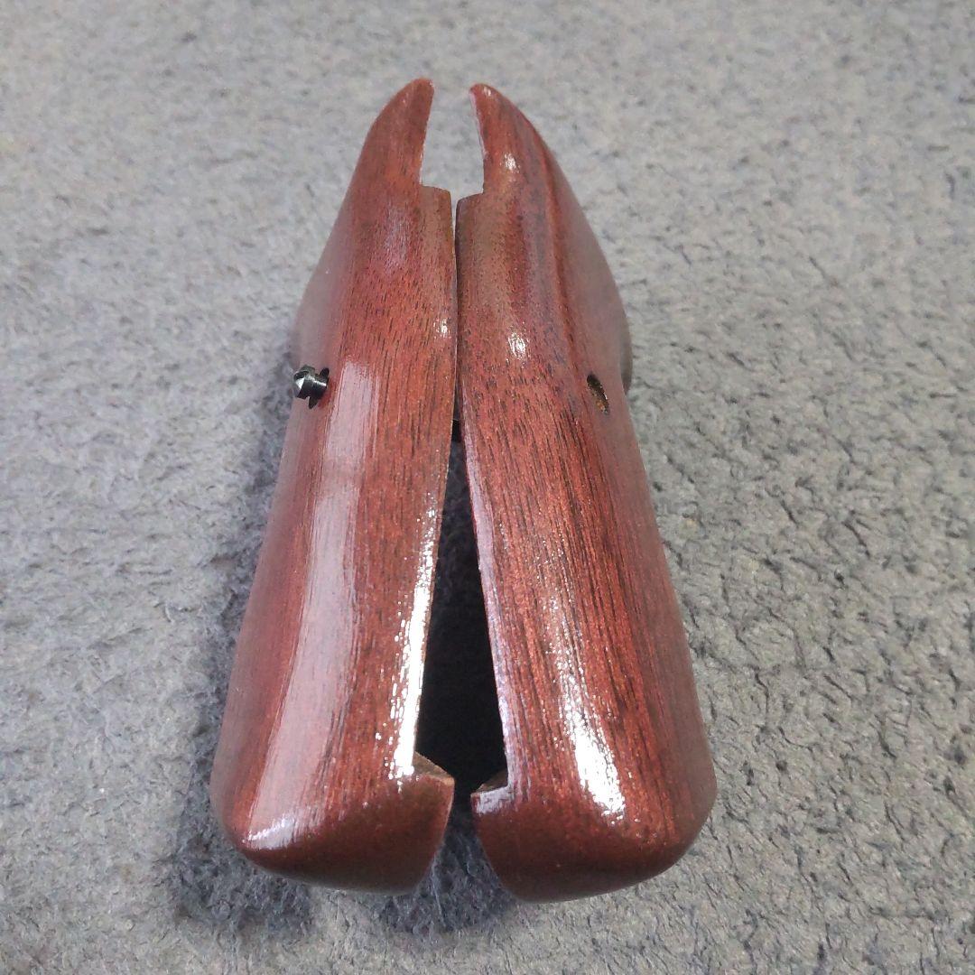 高級感ある木製グリップ マルシンM586装着品