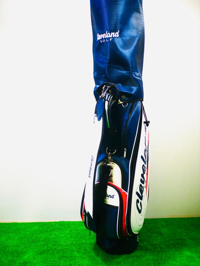 て*ち様 Cleveland Golf ゴルフバッグ・キャディバッグ　クリーブラ