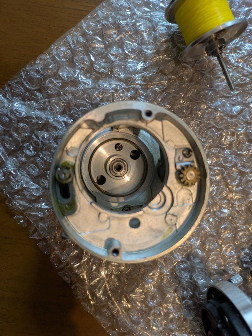 【良品】名機 シマノ 92カルカッタ200 丸型ベイト クラシック