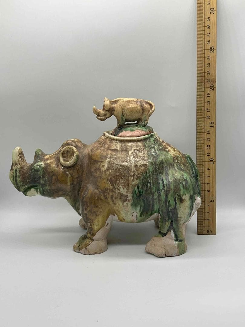 唐時代　唐三彩犀牛　極上品　【旧家旧蔵】　希少貴重　唐物(B-72)