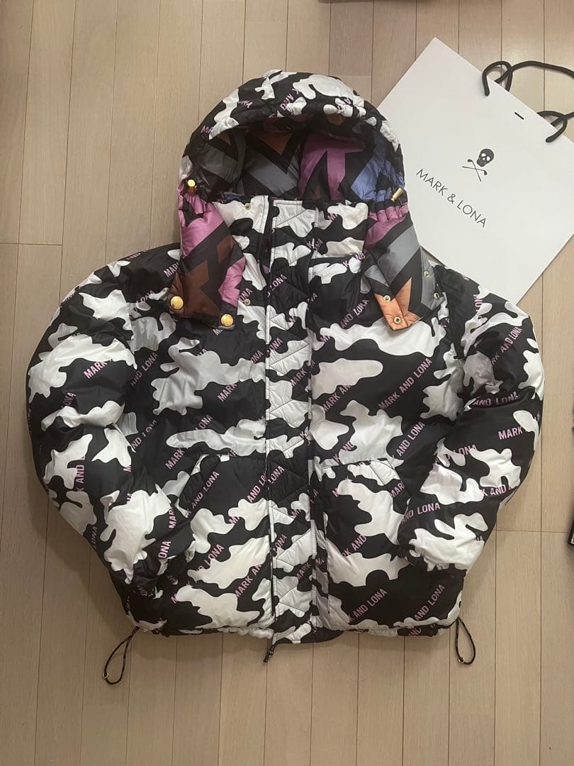 MARIK & LONA リバーシブル ダウンジャケット