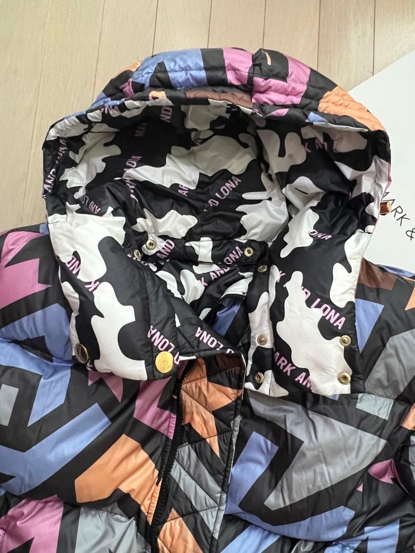 MARIK & LONA リバーシブル ダウンジャケット
