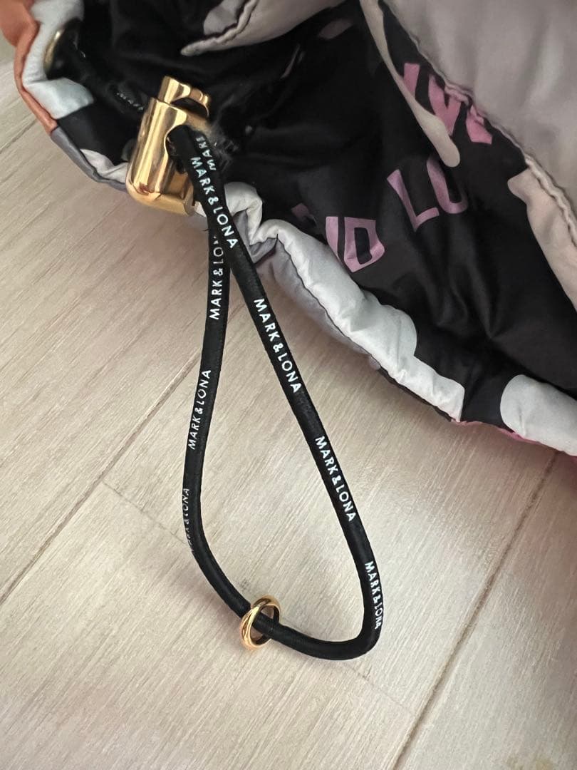 MARIK & LONA リバーシブル ダウンジャケット