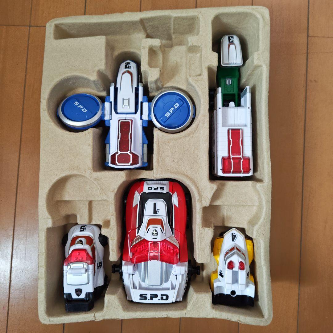 DX 特捜合体　デカレンジャーロボ