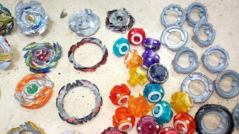 『ベイブレード　まとめて　セット』