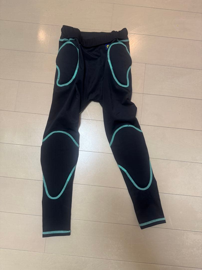 Burton 子ども用スノーボードウェア