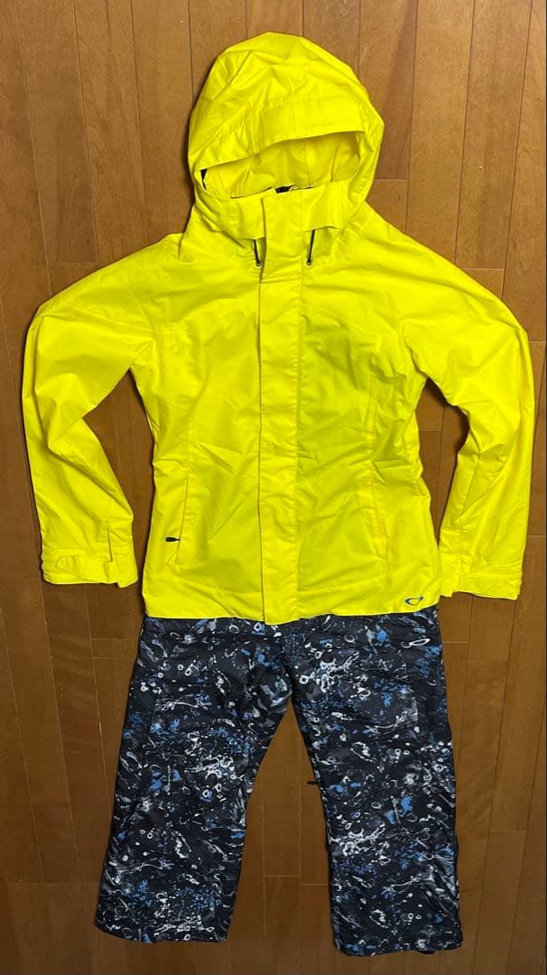 オークリー　スノーボードウエア　上下セット