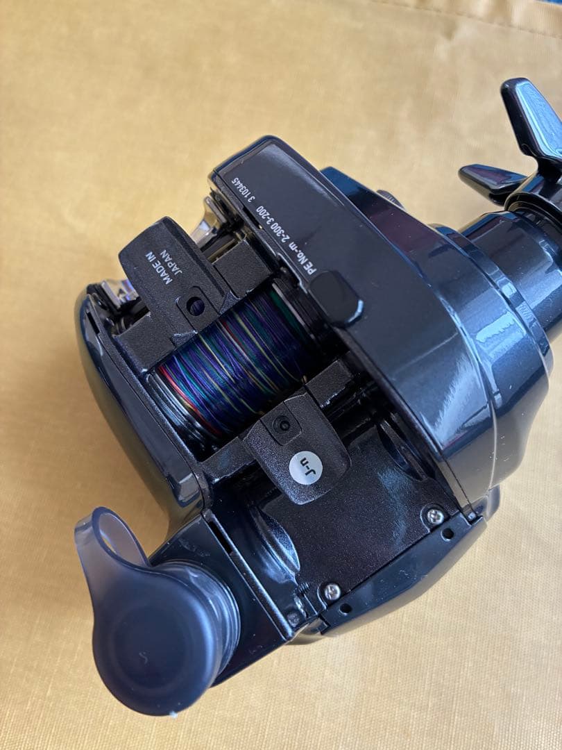 ダイワ SEABORG 200J 電動リール