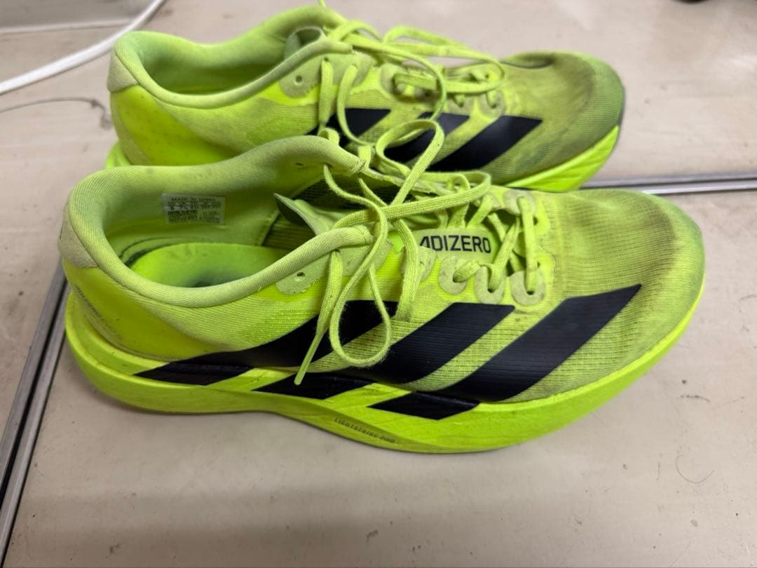 アディダス　エボsl　26.0cm