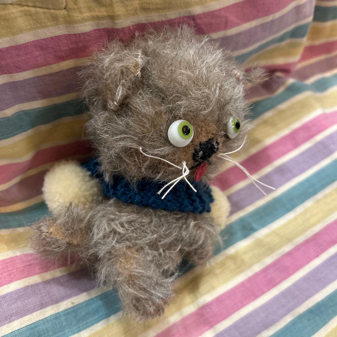 最終お値下げ！人気作家　ネコちゃん