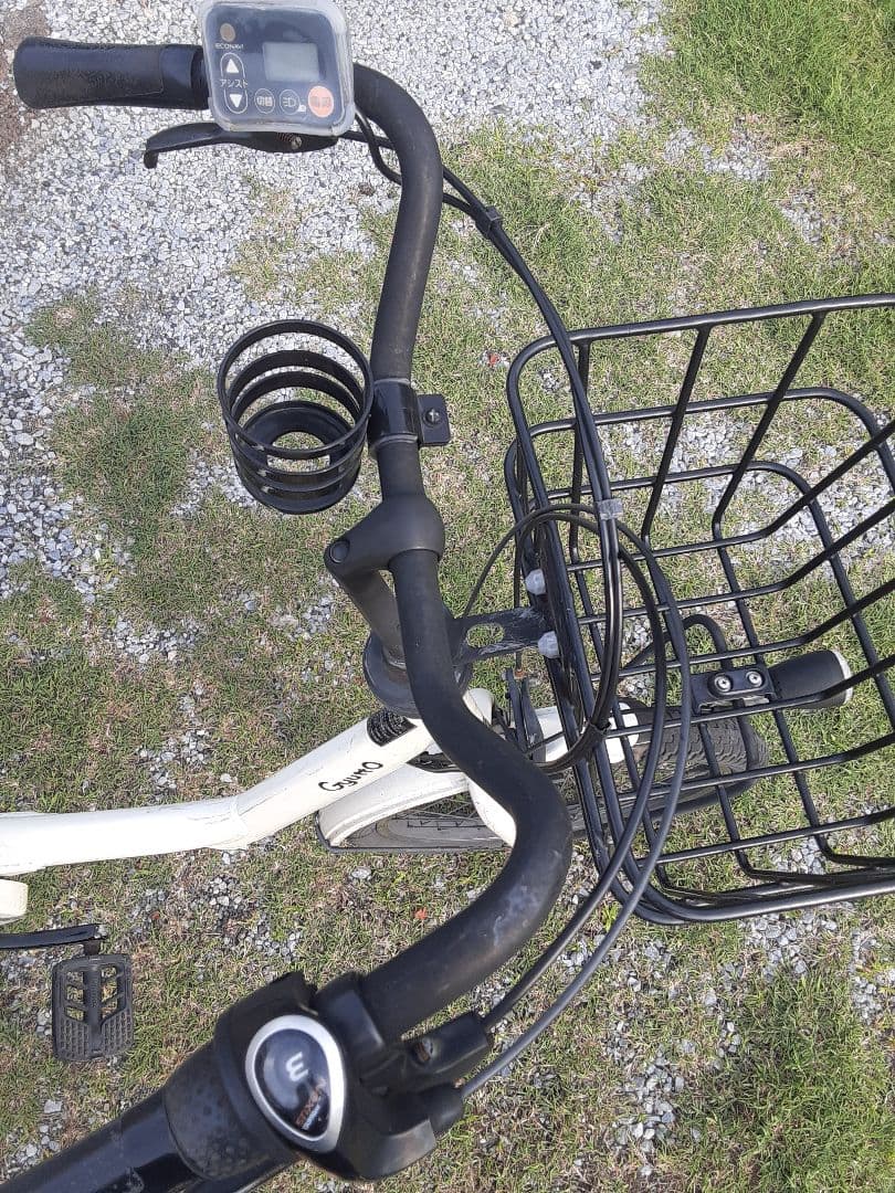 電動自転車　ギュット　バッテリー2個（16㌂）後ろカゴは無しでお渡し