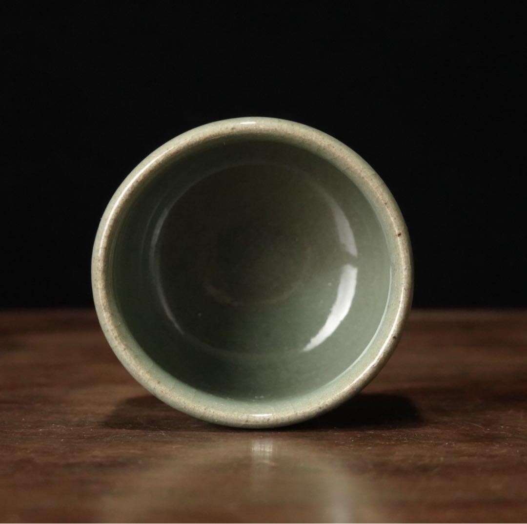 人間国宝　田村耕一　青磁　薊文　ゆのみ　湯呑　共箱　辰砂　酒器　ぐい呑　①