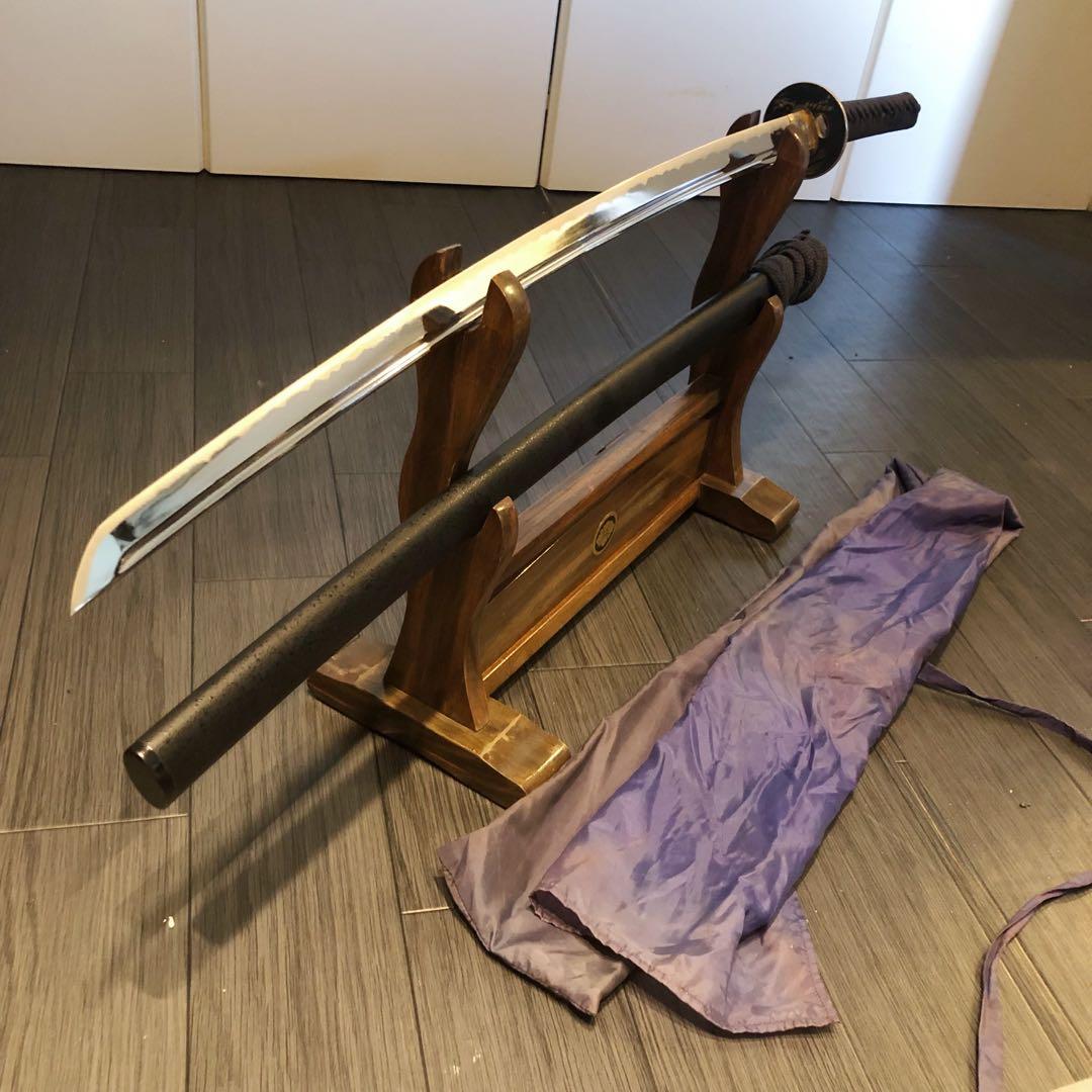 高級模造刀　高級居合刀　樋入り刀身　黒金拵え　高級居合刀　刀袋