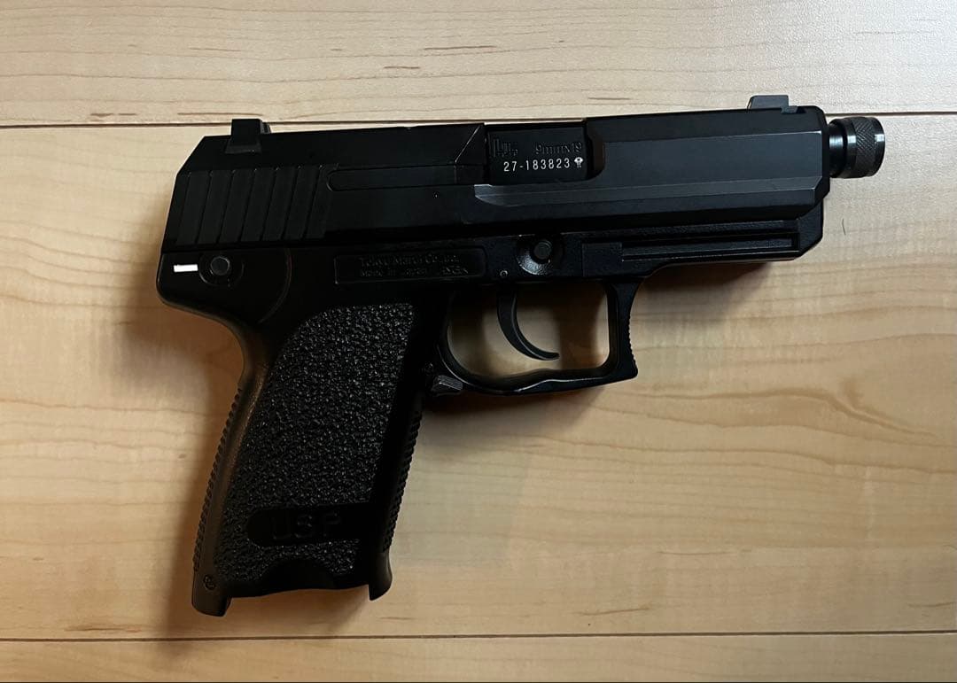東京マルイ　USP compact ガスガン　予備マガジン付属、カスタム品