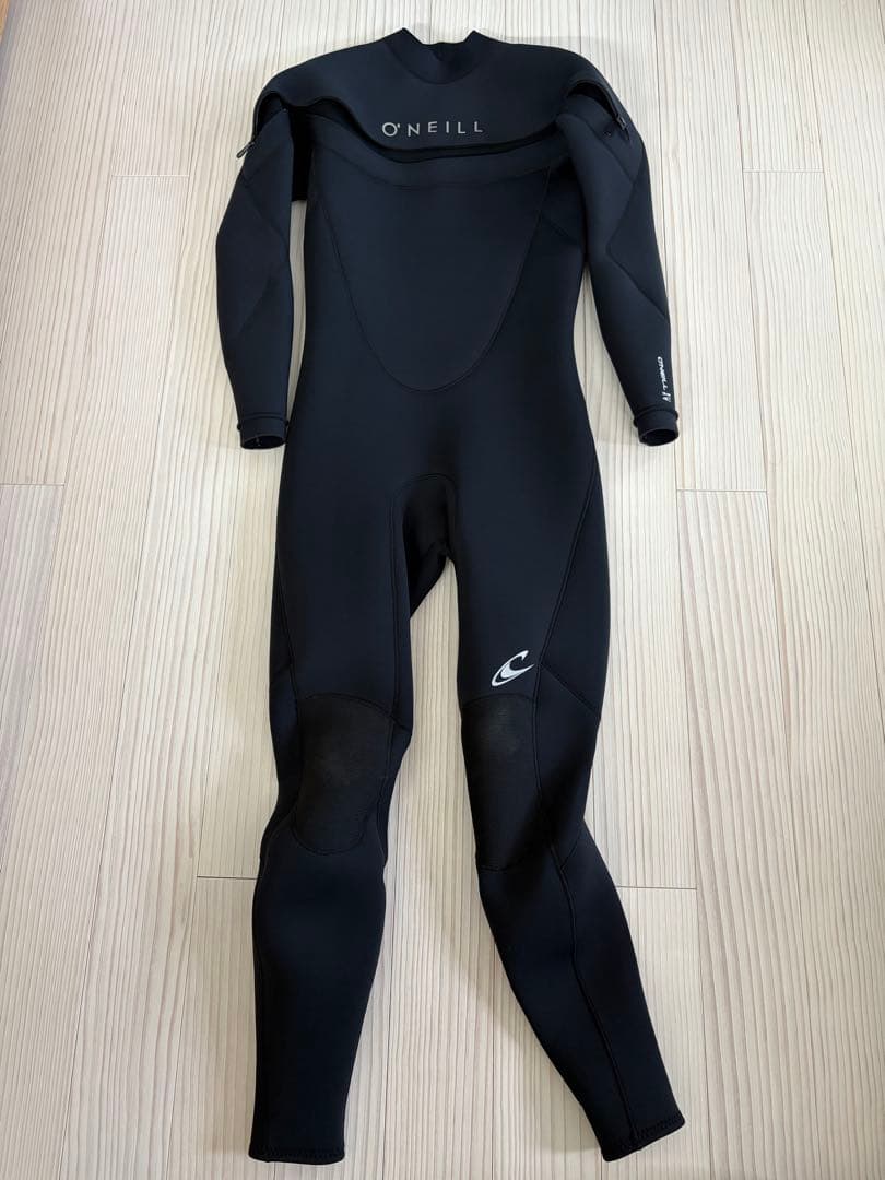 O'NEILL ブラック フルスーツ