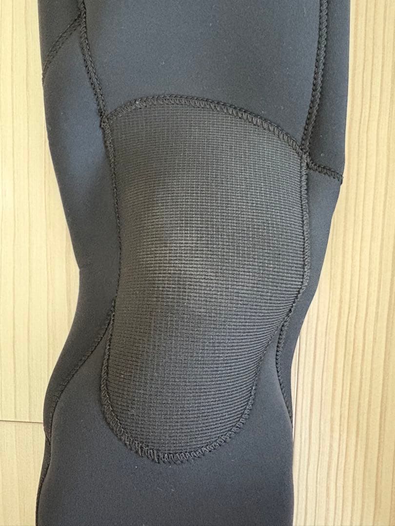 O'NEILL ブラック フルスーツ