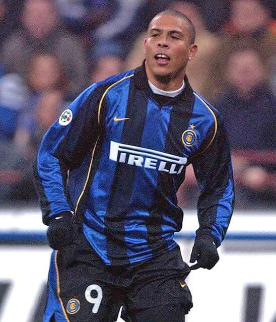 XLサイズ 正規品 00/01インテル ロナウド ナイキ カルチョパッチ付き