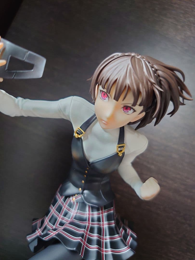 ペルソナ５ ザ・ロイヤル 新島真 制服Ver. ホビージャパン フィギュア