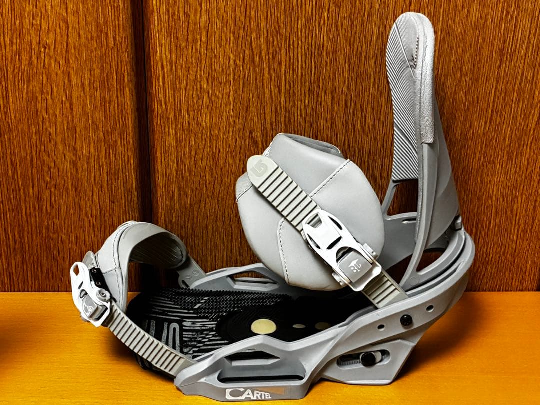 BURTONバインディング【カーテルEST（メンズMサイズ）】灰色