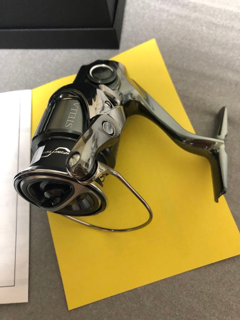 ステラ C3000MHG スピニングリール