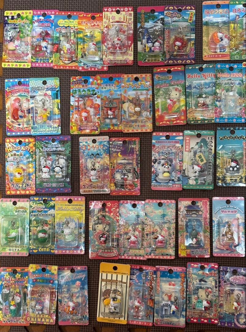 【合馬公式アカウント1】ご当地キティ　ファスナーマスコット　69個セット