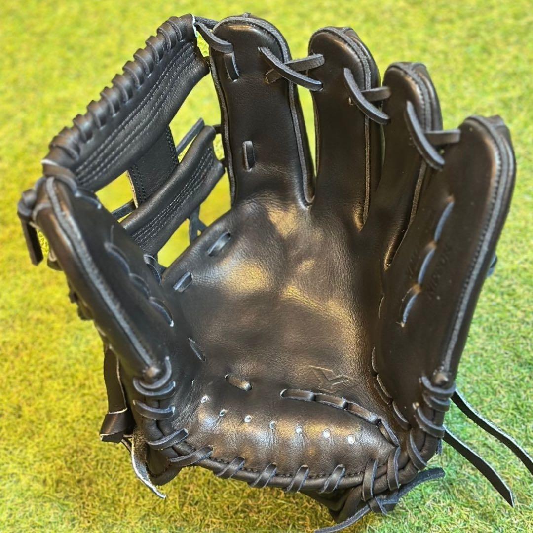 未使用YAMAMOTO Pro Essential　硬式小指2本入れ専用内野用