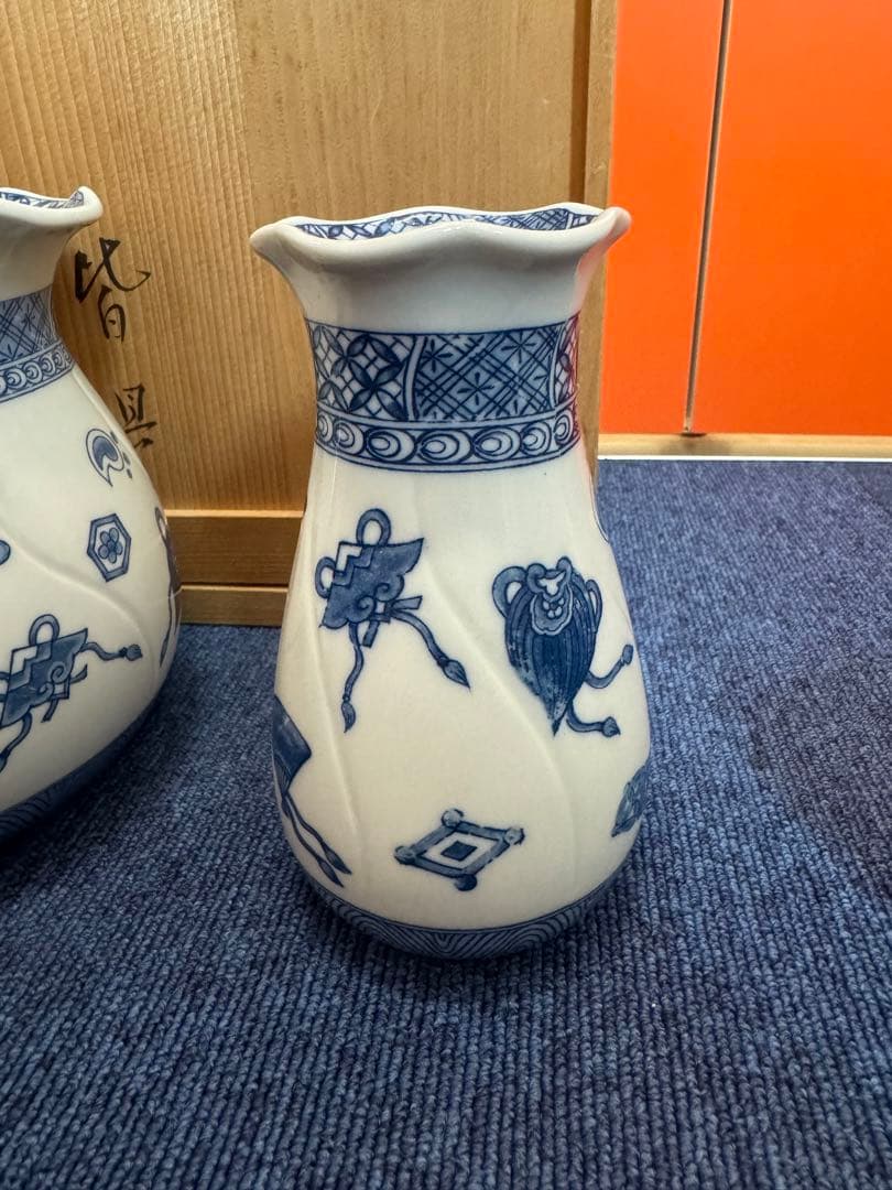 1577 茶道具　染付祥瑞宝尽皆具　石崎英治作