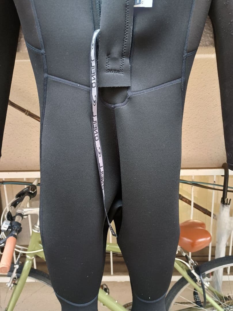 O'Neill ブラック フルスーツ ウェットスーツ　3✕2mm ジャージ