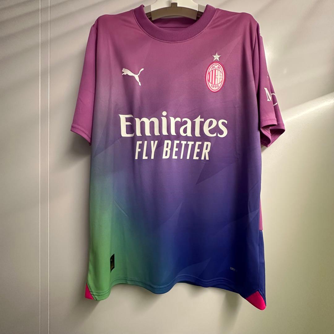 ACミラン トモリ ユニフォーム