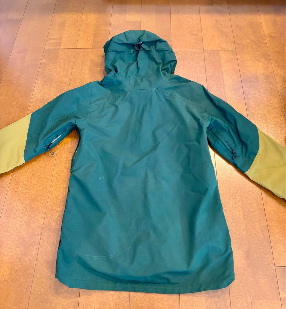 【GORE-TEX】VOLCOM スノーボードウェア Mサイズ　上下セット