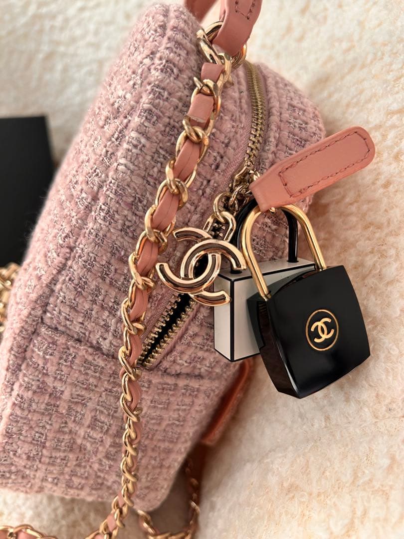 モ*コ様 CHANEL ピンクツイード　リュック　ノベルティ