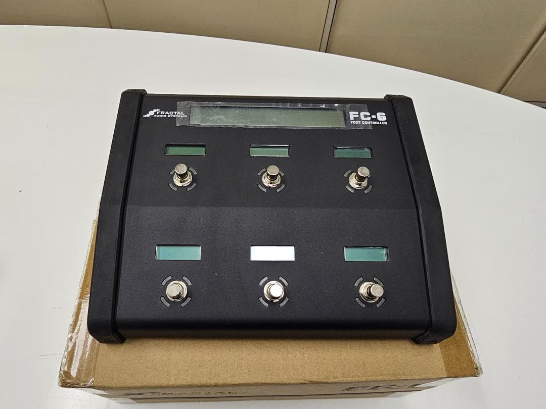 値引き応相談 ほぼ新品 Fractal Audio Systems FC-6