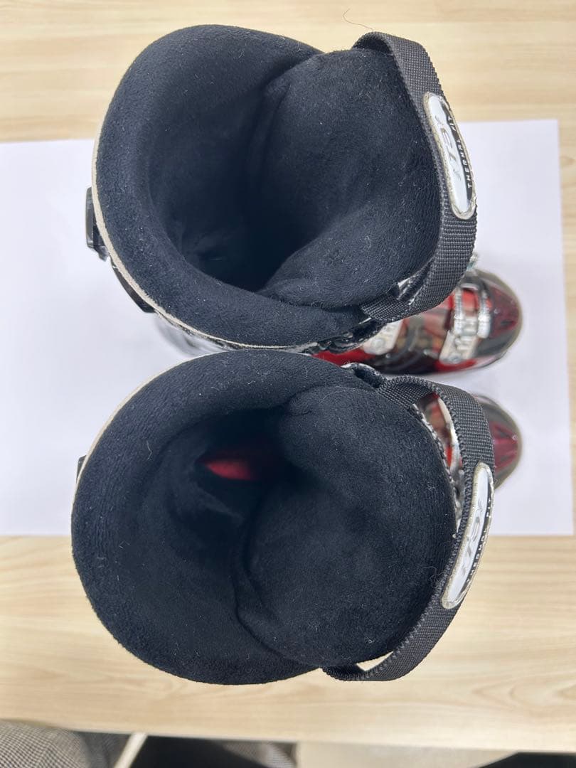 12/16㈫まで売り切り　ATOMIC　Hawx　Pro　26.5㎝