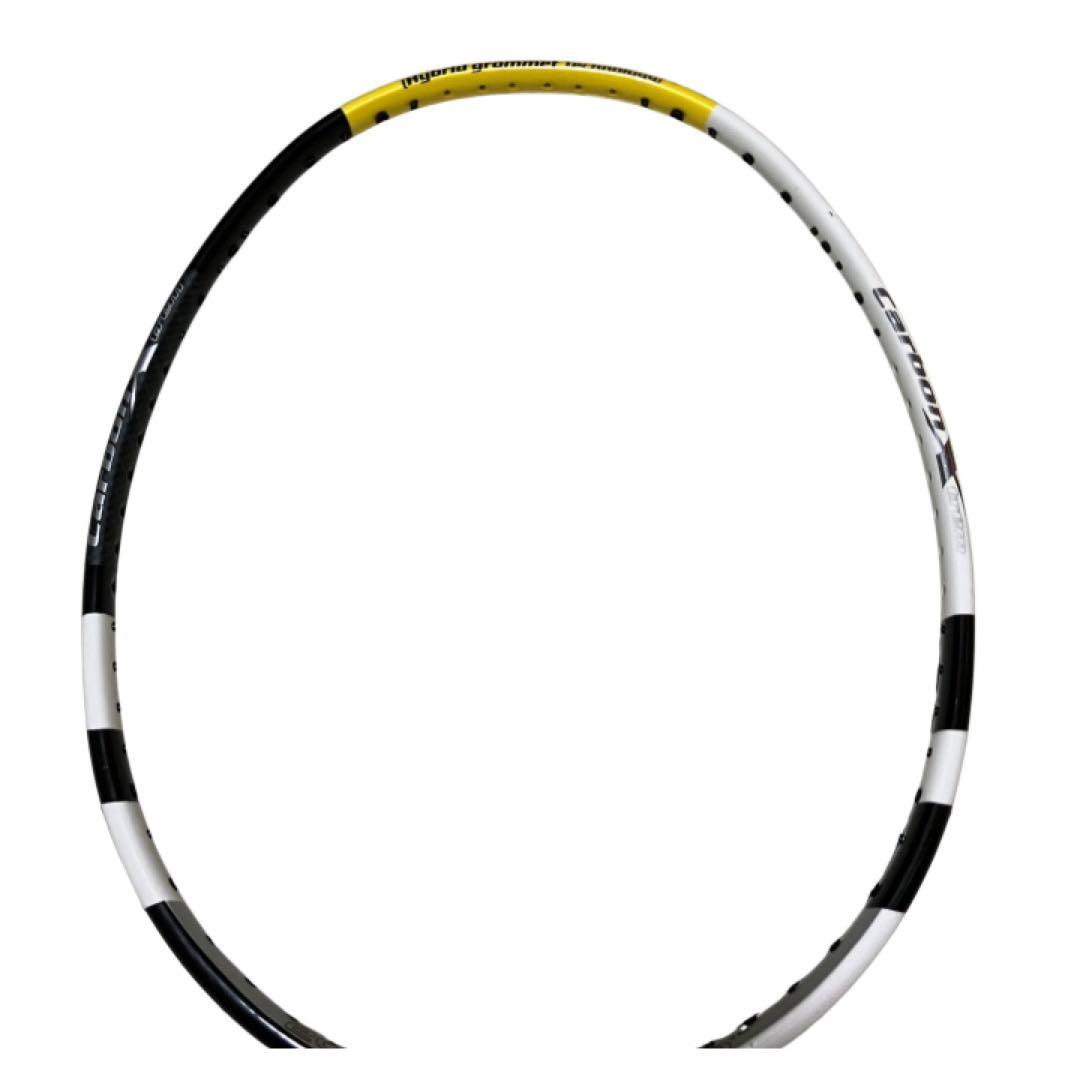 未使用　Babolat X-FEEL LITE 4U5 バドミントンラケット