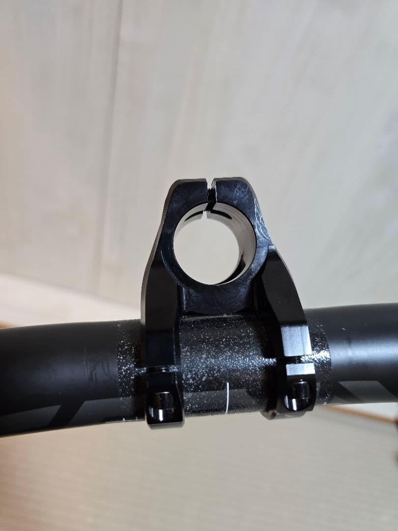 TRUVATIV カーボンライザーバー FUNNステムセット