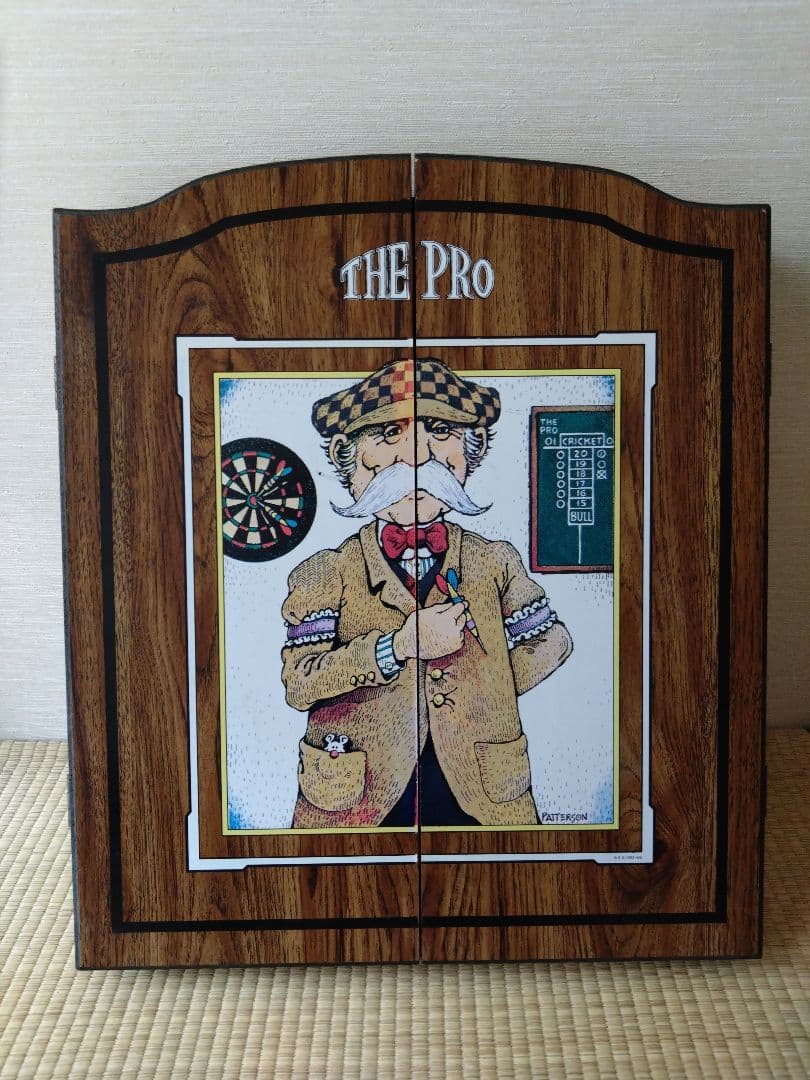 ダーツボード　ケース付　アンティーク