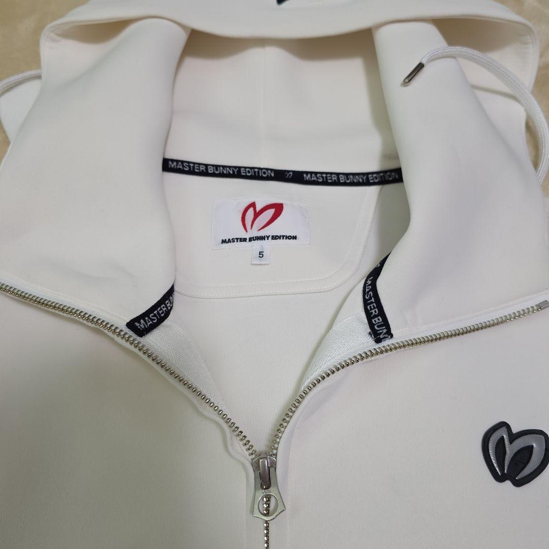 MASTER BUNNY EDITION 伸縮ダンボールニットパーカー