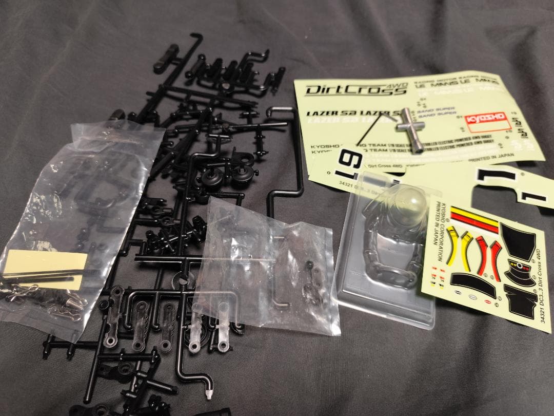 (美品) 京商 レーザーSB ダートクロス4WD 組立済み