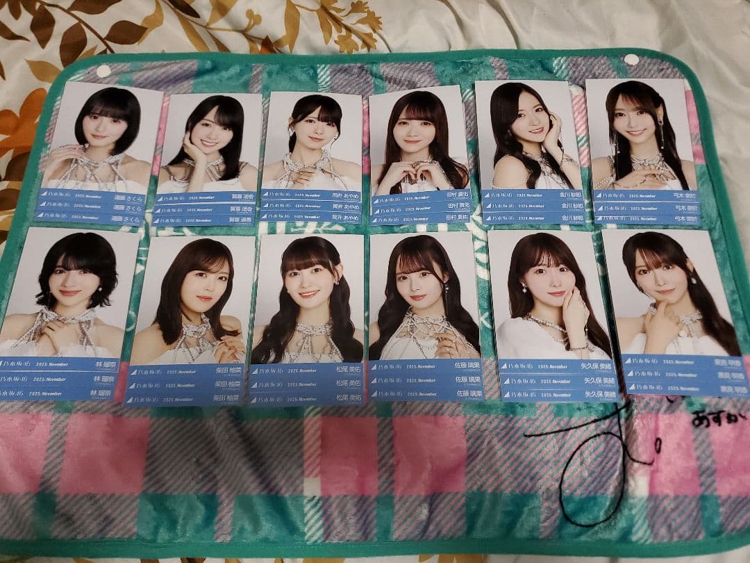 乃木坂46　スペシャル衣装47　メンバーフルコンプ