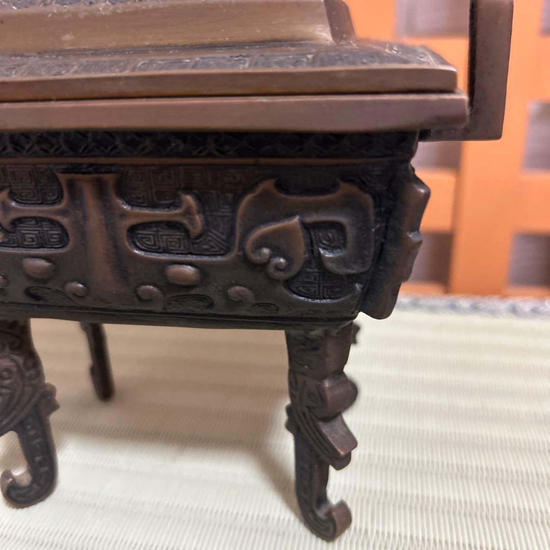 高岡銅器　米田陵山作　鋳銅　獅子摘　四方香炉