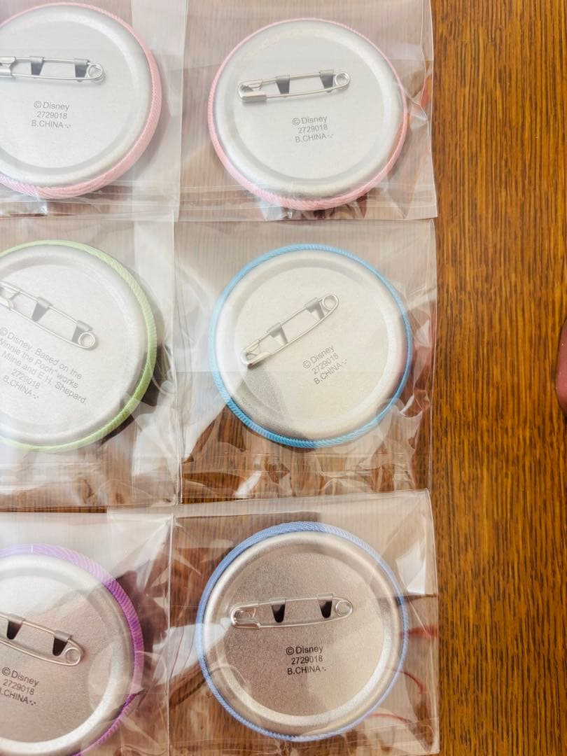 【全30種フルコンプ】ディズニー刺繍缶バッジ 第一弾・第二弾 コンプリートセット